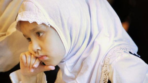كيف نعود الأطفال على الصيام في رمضان؟