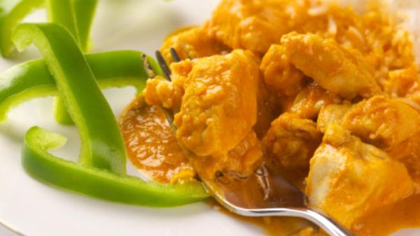 الدجاج بالارز والكارى  الدجاج بالارز والكارى