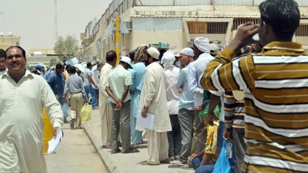 Some neighborhoods in Riyadh have a lot of runaway expat workers who do not have any ID documents and can be seen walking the streets searching for random jobs. (AFP/ File)