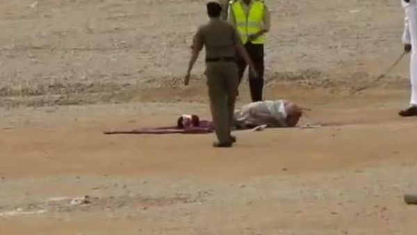 Beheaded convict put on public display in Saudi Arabia. [liveleak]