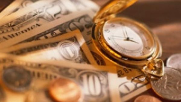 لقد أعاد بعض الاقتصاديين في المملكة أسباب التضخم في السوق السعودية بنسبة 70 في المائة لأسباب دولية ونسبة 30 في المائة لأسباب محلية في ظل توقعات بمزيد من التضخم الخارج عن السيطرة بحكم وضع الدولة كمستوردة لمعظم احتياجاتها