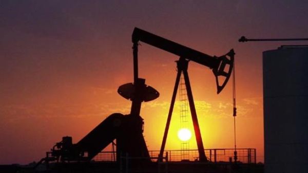 Baseeri said the sovereign debt crisis in the United States and Europe, the loss of the Libyan oil and inflation in China were the main causes for fluctuations in oil prices
