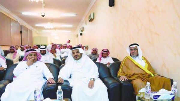 أعضاء الهيئة اقتحموا أمسية شعرية مرخصة بحجة منع الاختلاط