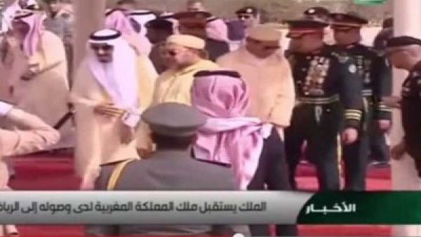 مسؤول الحرس الملكي السعودي جر الأمير المغربي رشيد من جلبابه بطريقة بدت للكثيرين فظة