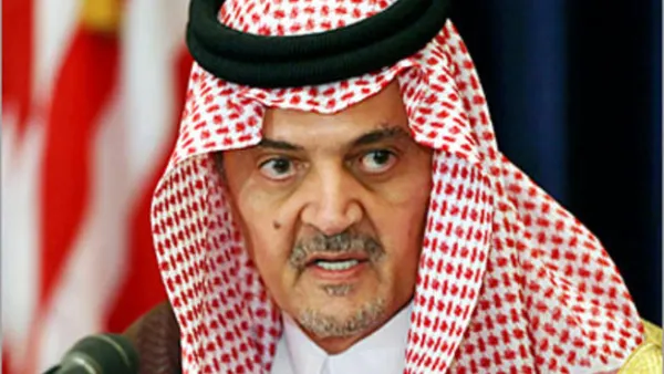 وزير الخارجية السعودي سعود الفيصل يبحث مع نظيره الفرنسي دعم الديمقراطيات