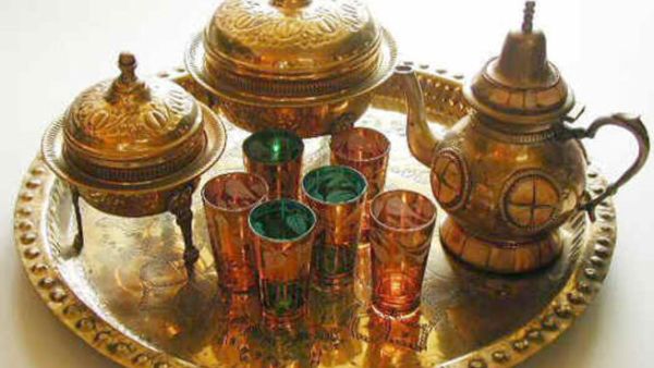 أبرز التقرير أن ثلاث حرف تشارك ب 50 في المائة من رقم معاملات القطاع، ويتعلق الأمر بالخشب (21 بالمائة) والملابس التقليدية (18 بالمائة) والمجوهرات والحلي (11 بالمائة)