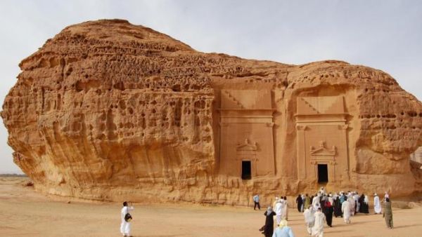 Last year, outgoing Saudi tourists spent SR24.1 billion abroad. (File photo)