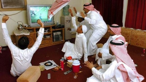 Saudi authorities have continued their campaign to eliminate the broadcasting devices that are responsible of bootlegging one of the sport channels. (AFP/File)
