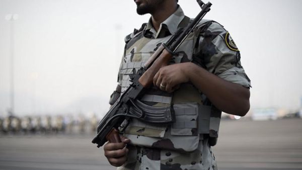 Gunmen launch fire killing Saudi security officer and foreign national in Buraidah assault. (AFP/ File Photo)