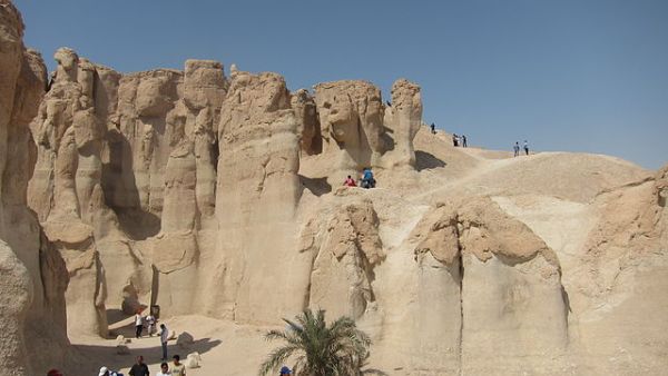 Jabal Al Qara Cave, Al Hassa, Saudi Arabia. (WIkimedia Commons)