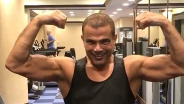 Showing off his muscles. (Instagram)