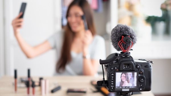 Brands are increasingly using influencers as their ambassadors and banking on them to make their products popular with the target audience with a fair degree of success. (Shutterstock) Brands are increasingly using influencers as their ambassadors and banking on them to make their products popular with the target audience with a fair degree of success. (Shutterstock)