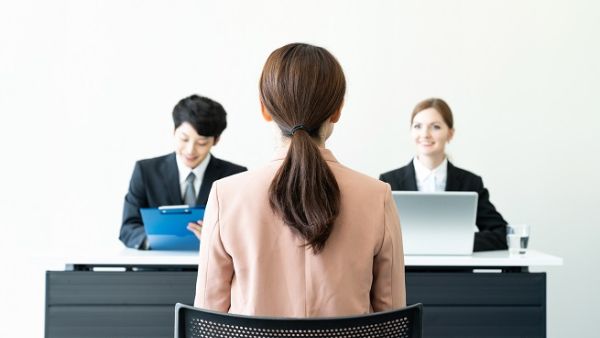There are many bad job interview signs that employers pick on when assessing a candidate. (Shutterstock)