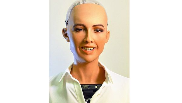 Sophia will take part in a one-on-one interview with host Damian Watson, Head of Station at Abu Dhabi Media Company. Sophia will take part in a one-on-one interview with host Damian Watson, Head of Station at Abu Dhabi Media Company.