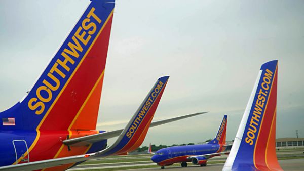 Makhzoomi was seated on a Southwest Airlines flight when he was escorted from the plane (AFP / Karen Bleier)