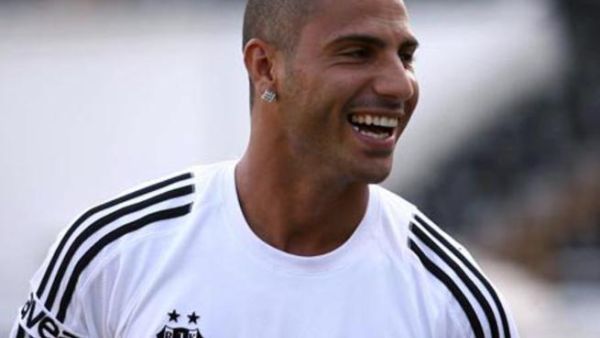 ريكاردو كواريزما