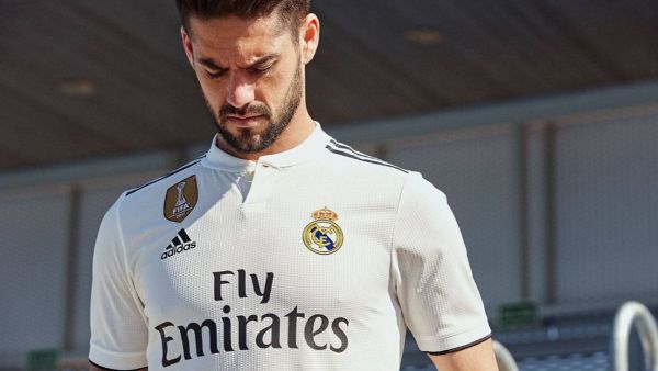 إيسكو بقميص ريال مدريد الجديد