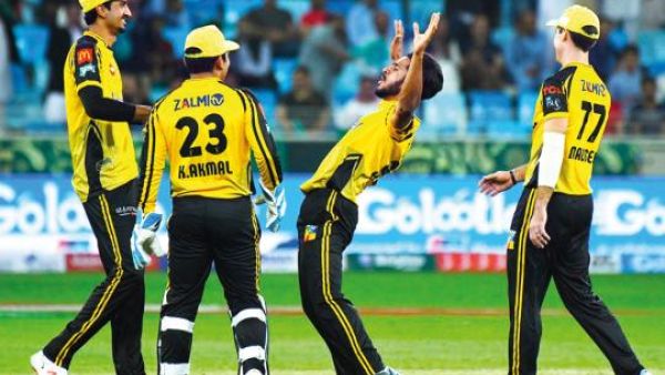 Peshawar Zalmi’s Liam Dawson drives the ball against Islamabad United at the Dubai Cricket Stadium. (Photo: PSL Twitter) Peshawar Zalmi’s Liam Dawson drives the ball against Islamabad United at the Dubai Cricket Stadium. (Photo: PSL Twitter)