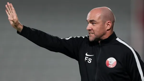 Qatar head coach Felix Sanchez