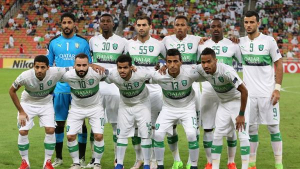 الأهلي يرضخ للتعادل