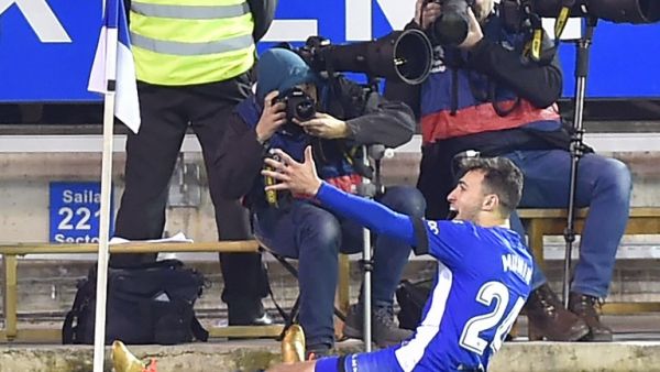 Alaves' Spanish forward Munir El-Haddadi celebrates after scoring his team's first goal during the Spanish 'Copa del Rey' (King's cup) quarter-final second leg football match between Deportivo Alaves and Valencia CF at the Mendizorrotza stadium in Vitoria on January 24, 2018.
ANDER GILLENEA / AFP Alaves' Spanish forward Munir El-Haddadi celebrates after scoring his team's first goal during the Spanish 'Copa del Rey' (King's cup) quarter-final second leg football match between Deportivo Alaves and Valencia CF at the Mendizorrotza stadium in Vitoria on January 24, 2018.
ANDER GILLENEA / AFP
