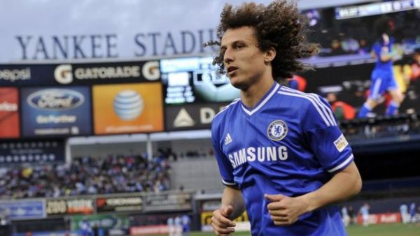 Barca set on replacing Carlos Puyol with Chelsea's David Luiz 