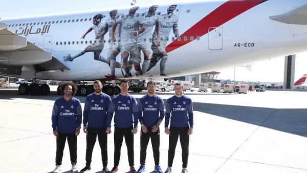 (L-R) Real Madrid players Marcelo, Karim Benzema, Cristiano Ronaldo, Sergio Ramos and Gareth Bale in front of the new Real Madrid Emirates A380 decal
(Photo: Khaleej Times)
