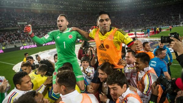 فالكاو ولاعبو كولومبيا يحتفلون بالتأهل