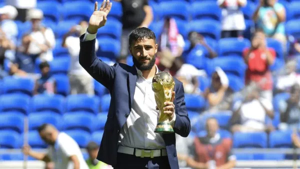 The playmaker was on the verge of a switch to Liverpool, but now looks set to remain with his current side for the foreseeable future