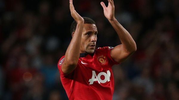 Rio Ferdinand keen to stay at Manchester United Rio Ferdinand keen to stay at Manchester United