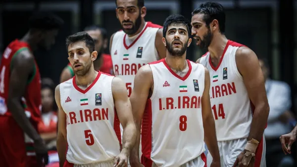 إيران تواجه استراليا في النهائي