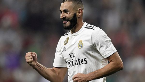 بنزيمة يواصل التألق بعد رحيل كريستيانو رونالدو محتلاً صدارة هدافي الليغا برصيد 4 أهداف