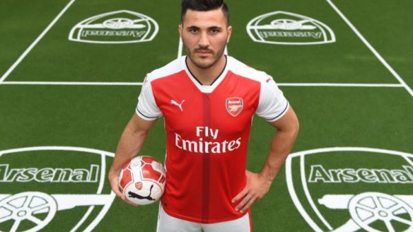 سياد كولاسيناك بقميص آرسنال