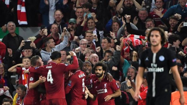 لاعبو ليفربول يحتفلون بهدف ملينر