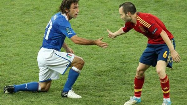 أسطورتان في عصر قلت فيه الأساطير