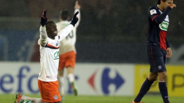 مونتانو (يسار) يحتفل بعد فوز مونبلييه