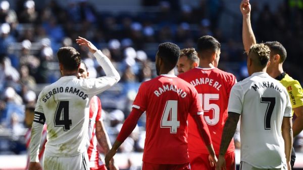 راموس يتلقى البطاقة الحمراء خلال لقاء ريال مدريد وجيرونا