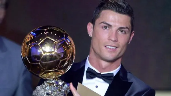 Football world hails Ballon d'Or winner Cristiano Ronaldo on Twitter 