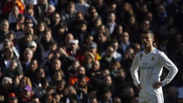 كريستيانو رونالدو نجم ريال مدريد في وضعية لا يُحسد عليها