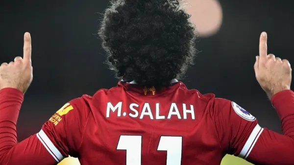 صلاح يرفع رصيده إلى 10 أهداف في صدارة هدافي البريميير ليغ
