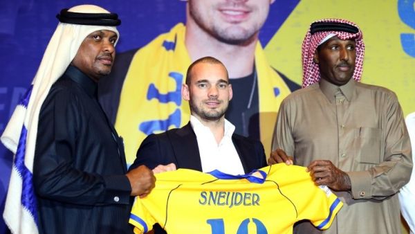 Dutch player Wesley Sneijder gives a press conference in Doha as he was officially unveiled by Al-Gharafa football team on January 8, 2018, after signing an 18-month contract with the mid-table Qatari side .
STRINGER / AFP