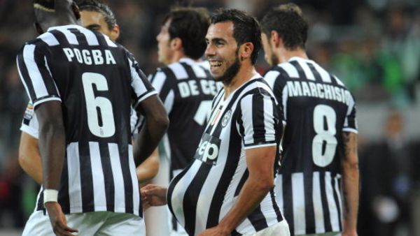 كارلوس تيفيز