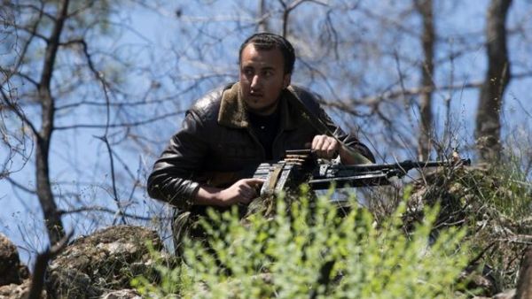 Syrian rebel fighter (AFP PHOTO/ MIGUEL MEDINA)