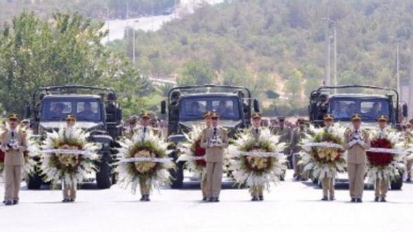 شرائح c4 هي من النوع المتطور والذي لايوجد منها إلا لدى أجهزة مخابرات متقدمة