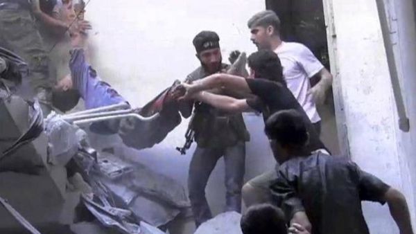 الكتائب المقاتلة تستخدم مضادات الطيران لصد الغارات