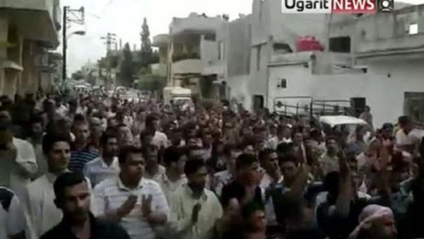 Hama protest