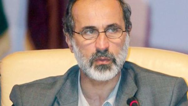 القيادي السوري المعارض أحمد معاذ الخطيب