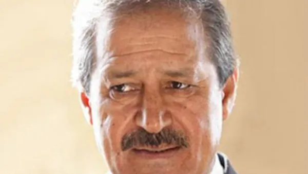 السفير السوري المنشق نواف الفارس