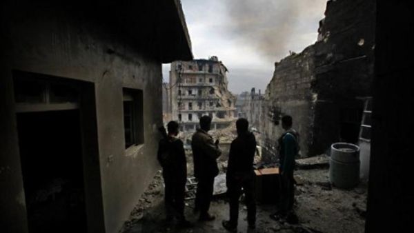 عناصر من لواء صلاح الدين في بلدة كرمل الجبل شرقي حلب/أ.ف.ب