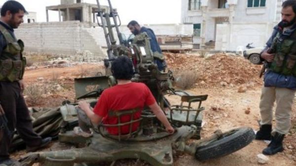 مقاتلون من المعارضة السورية/ارشيف